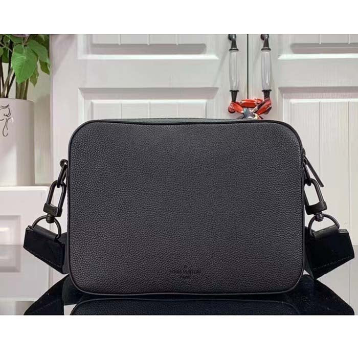 Louis Vuitton Unisex LV Fastline Messenger Black Cowhide Leather Zipped Closure Handbag