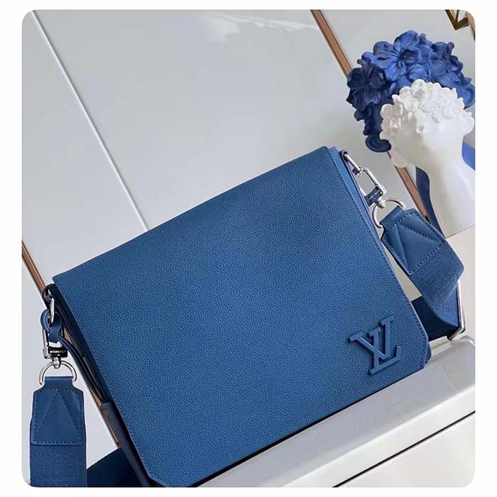Louis Vuitton Unisex LV Takeoff Messenger Atlantic Blue Cowhide Leather Textile Lining Handbag