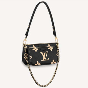 Louis Vuitton Unisex Multi Pochette Accessoires Black Cream Embossed Supple Grained Cowhide Clutch