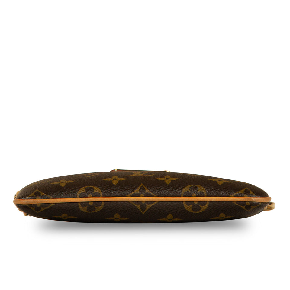 Louis Vuitton Milla Clutch