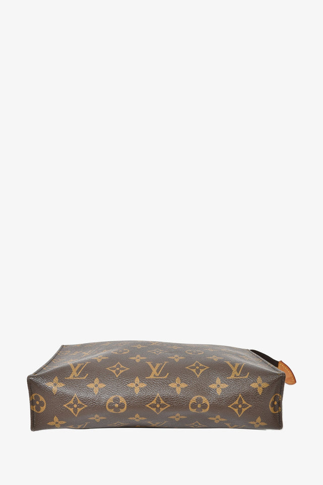 Louis Vuitton 2014 Monogram Toiletry Pouch 25