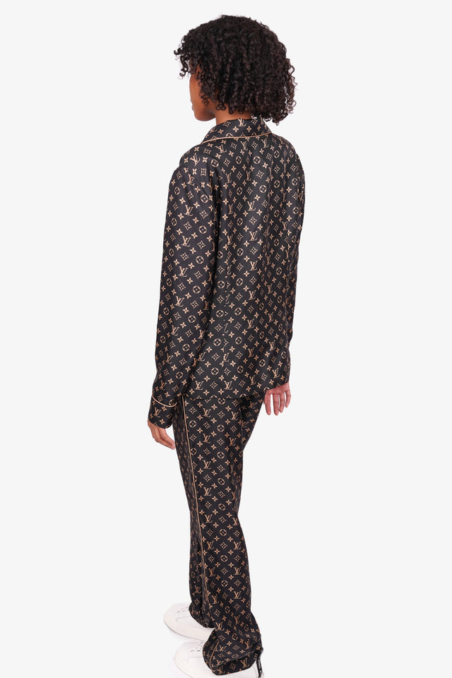 Louis Vuitton Black Monogram Silk Escale Pajama Set Size 38/36