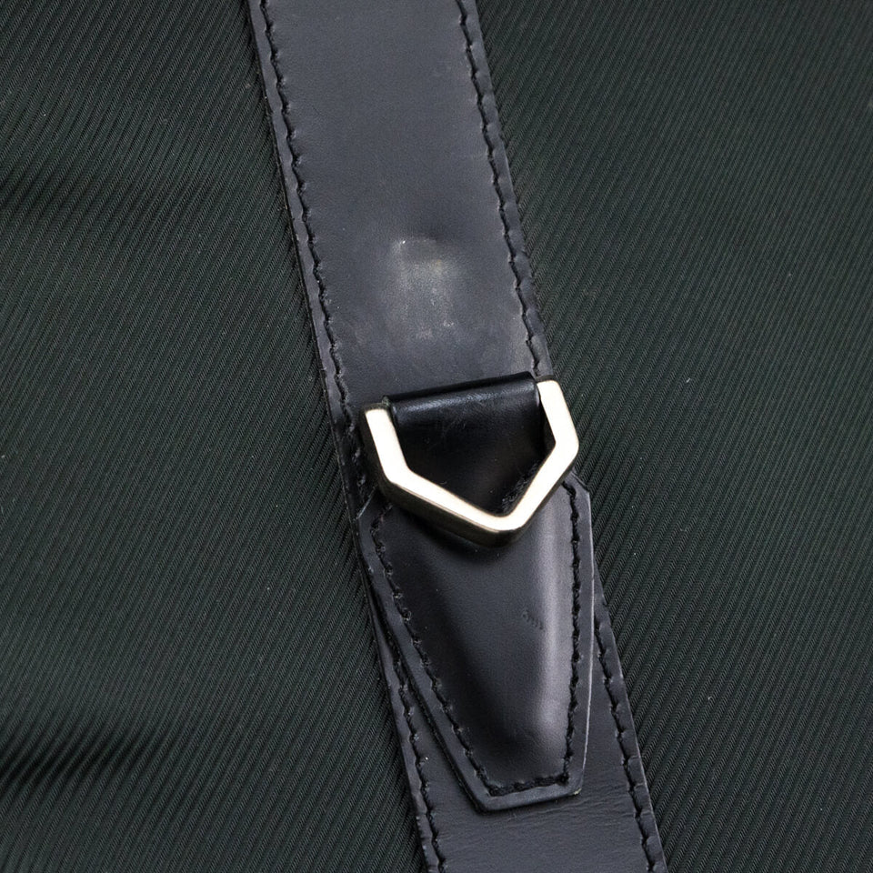 Louis Vuitton Black Taiga Gibeciere Garment Bag