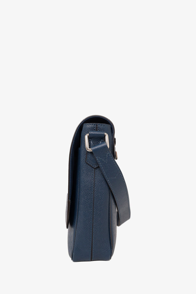 Louis Vuitton Ocean Blue Taiga Leather Messanger Bag