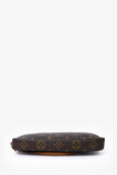 Louis Vuitton 2001 Monogram Pochette