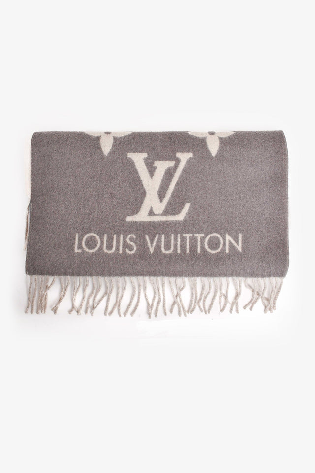 Louis Vuitton Grey/Blue/Pink Cashmere Ombre Reykjavik Scarf