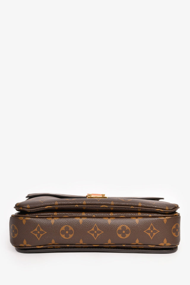 Louis Vuitton 2019 Monogram Canvas 'Pochette Métis' Top Handle with Strap