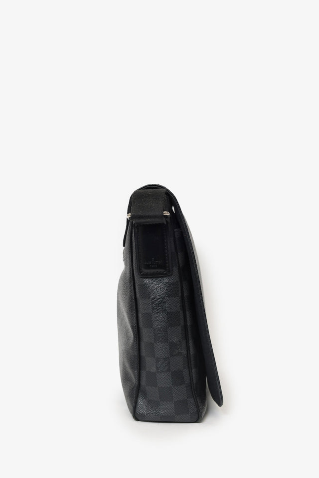 Louis Vuitton 2013 Damier Graphite Daniel MM Messenger Bag