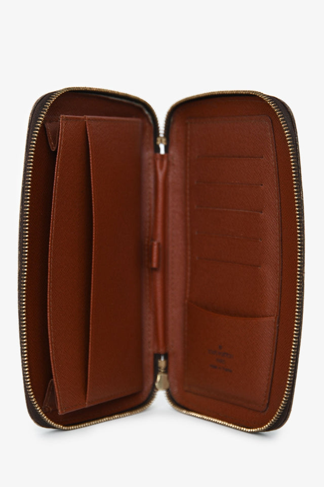 Louis Vuitton 2000 Monogram Zip Around Wallet
