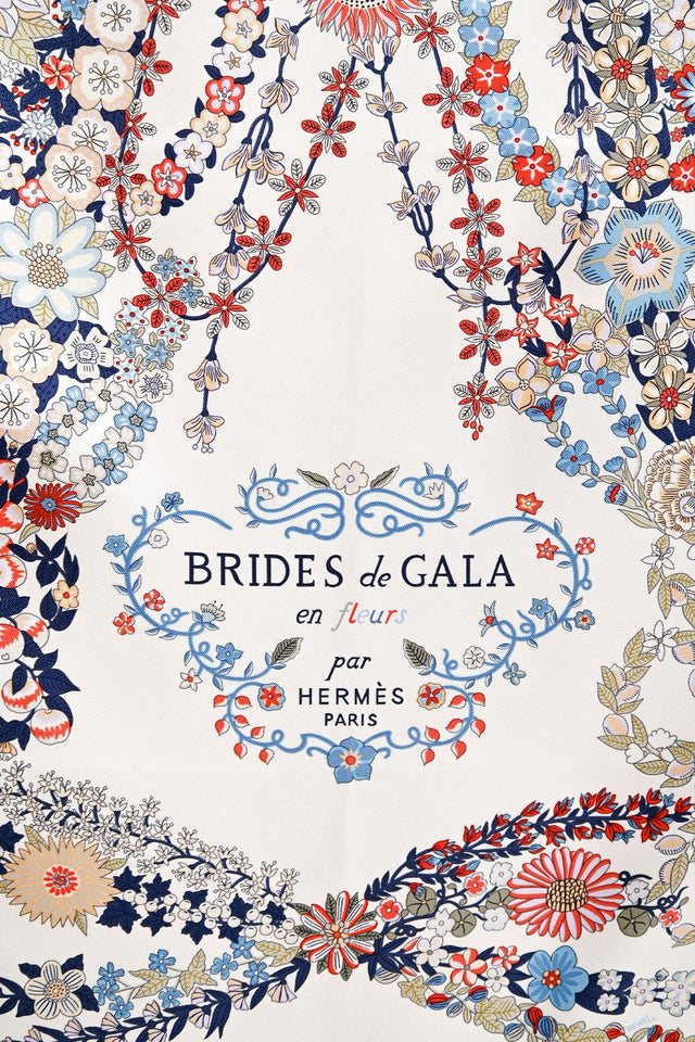 Hermes Beige/White Silk 'Brides des Gala en fleur' Scarf 90