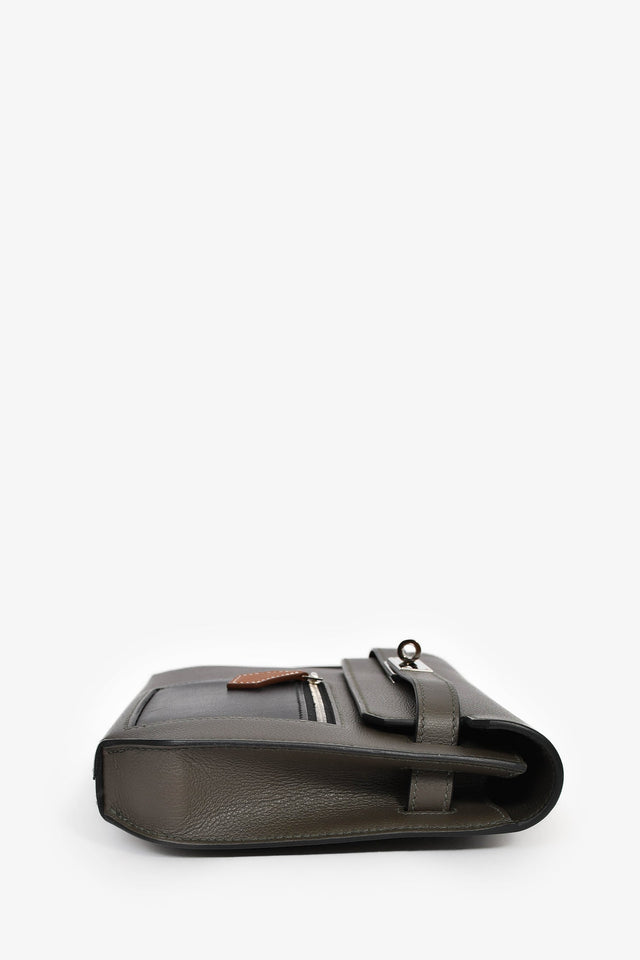 Hermes 2022 Vert De Gris/Black Leather Kelly Dépêches 25 Pouch