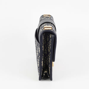 Christian Dior 30 Montaigne Crossbody Bag
