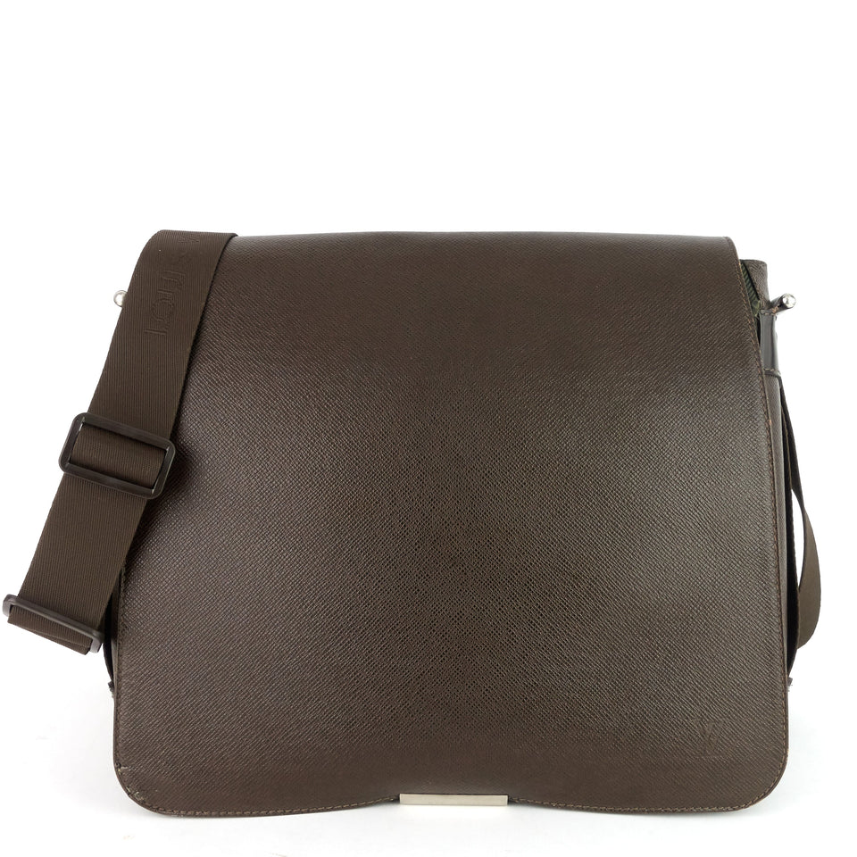 Louis Vuitton Viktor Taiga Leather Messenger Bag
