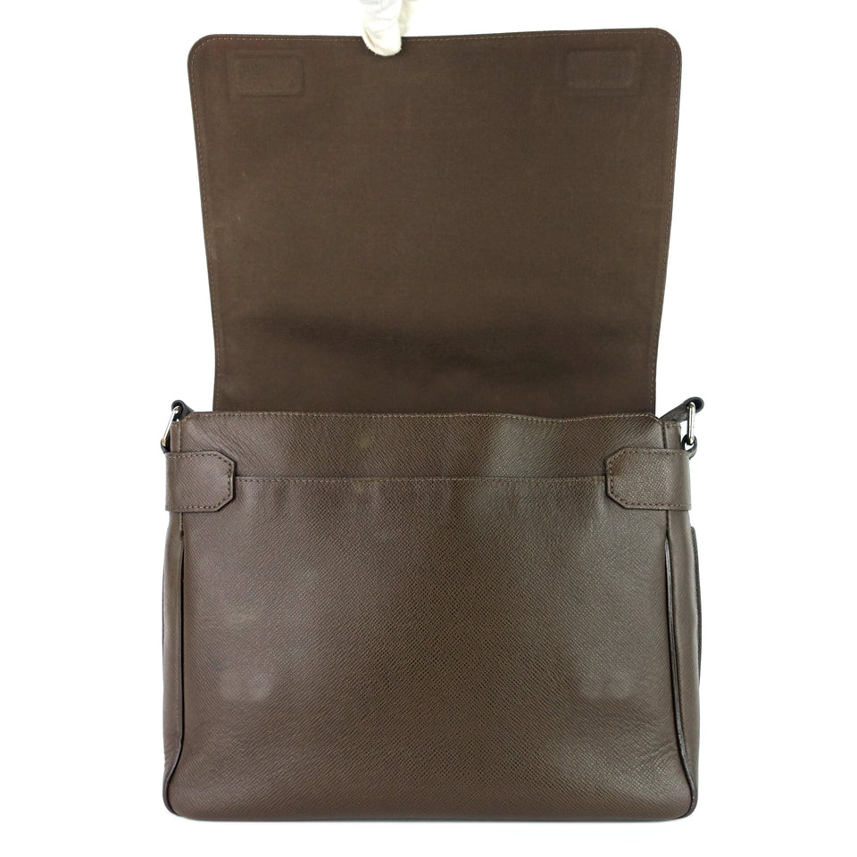 Louis Vuitton Roman MM Taiga Leather Messenger Bag