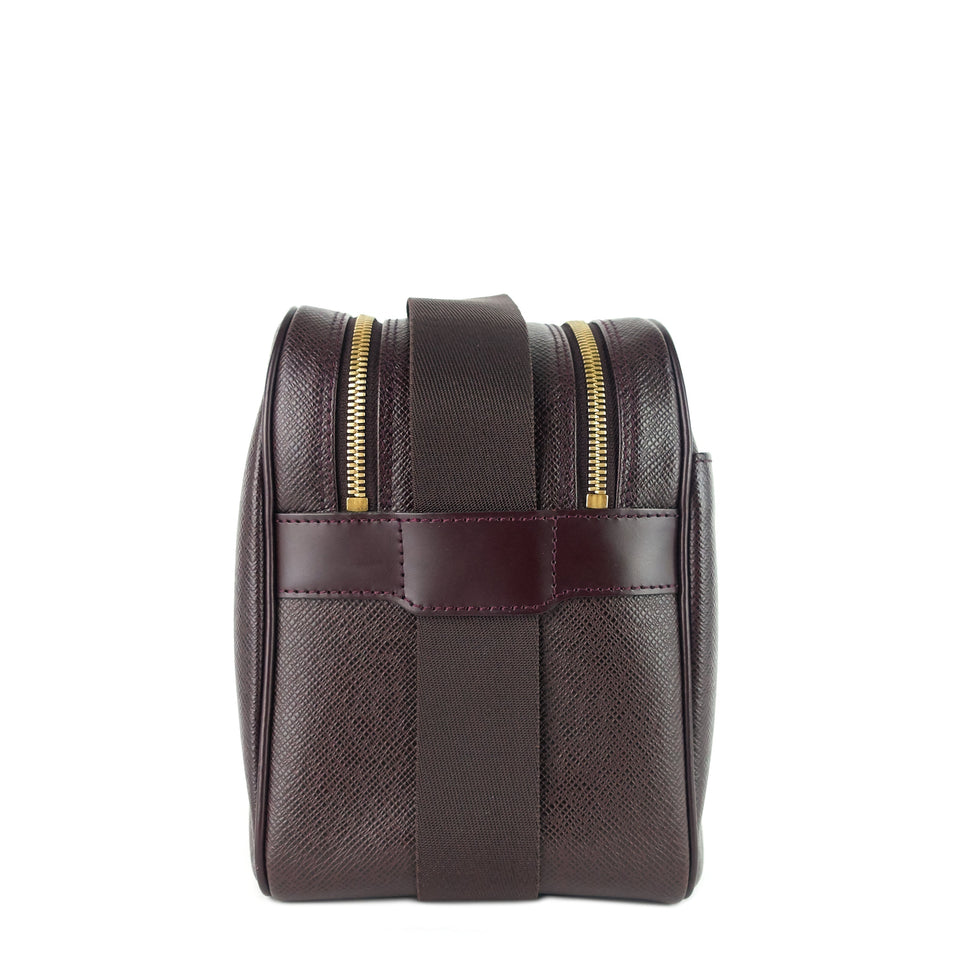 Louis Vuitton Reporter PM Taiga Leather Messenger Bag