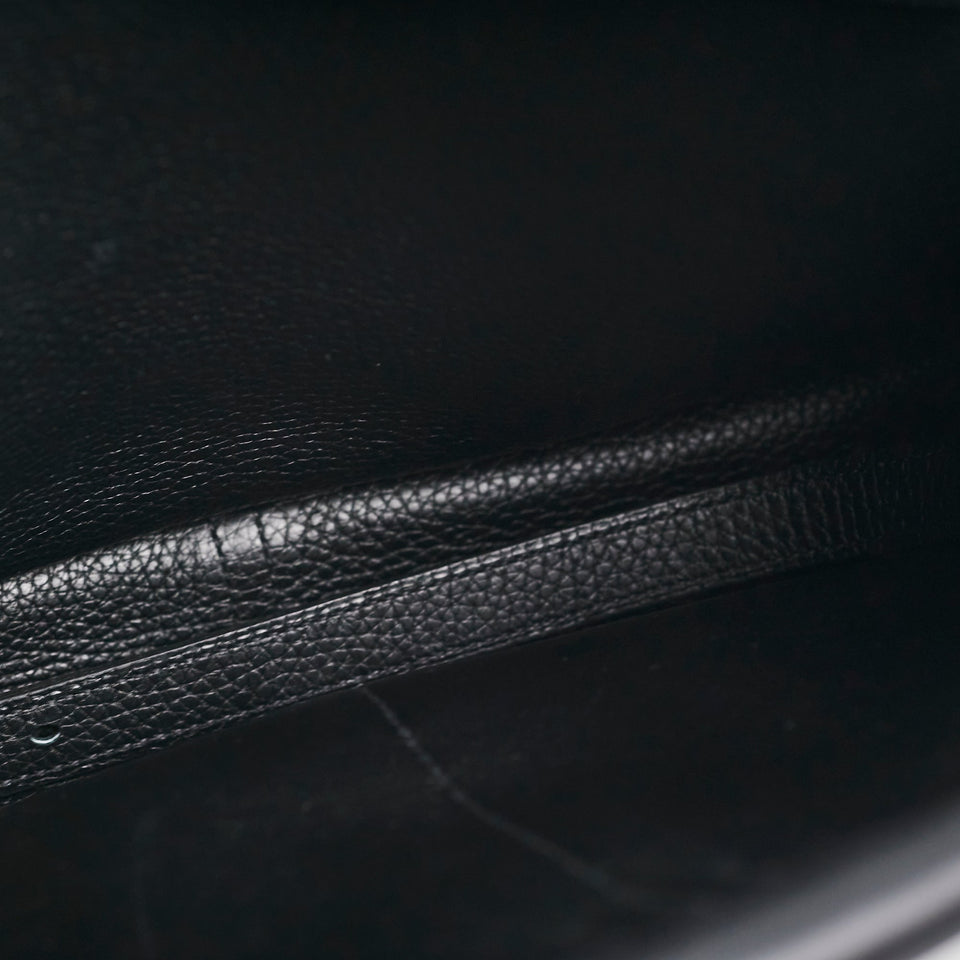 Hermes Hazlan 31cm Black - A Stamp