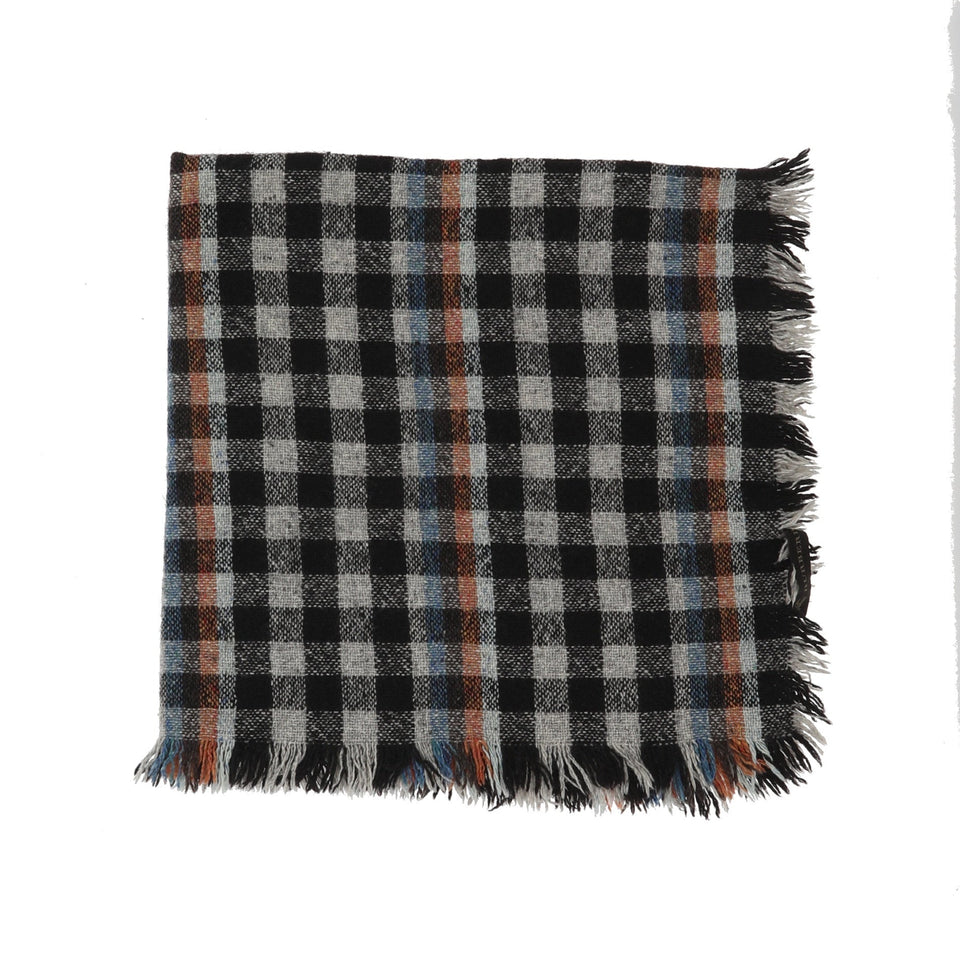 Luxury Burberry Scarf in Multicolor Wool