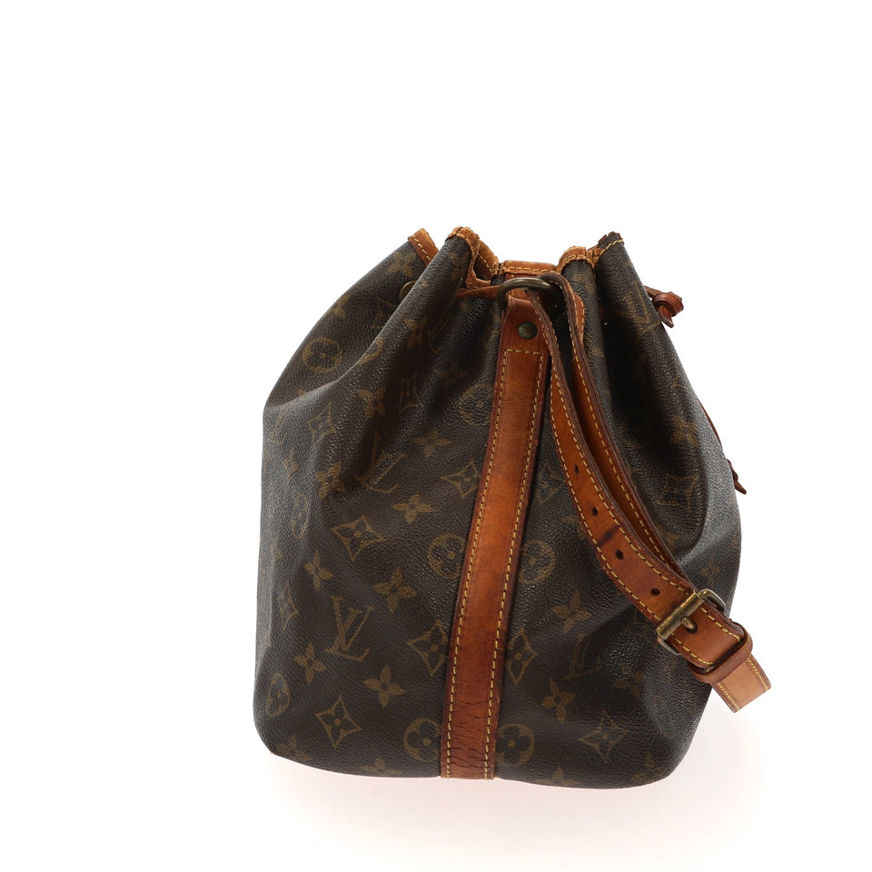 Louis Vuitton Noe Shoulder Bag in Brown Canvas