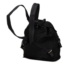 Prada Tessuto Drawstring Backpack (SHG-DlQHts)