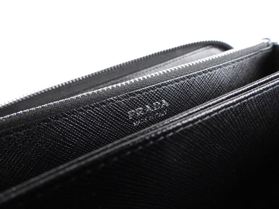 Prada 2017 Limited Edition Patch Cream Saffiano Leather Large Zip Wallet