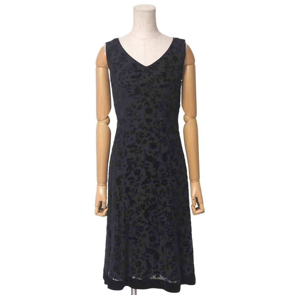 Burberry one piece silk Black type FM061-759-09 Boys 36