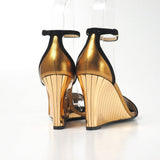Gucci Sandals Suede Gold black 37