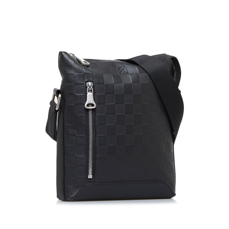 Louis Vuitton Damier Infini Discovery Messenger BB Crossbody Bag