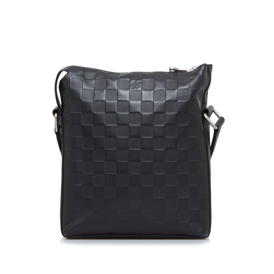 Louis Vuitton Damier Infini Discovery Messenger BB Crossbody Bag