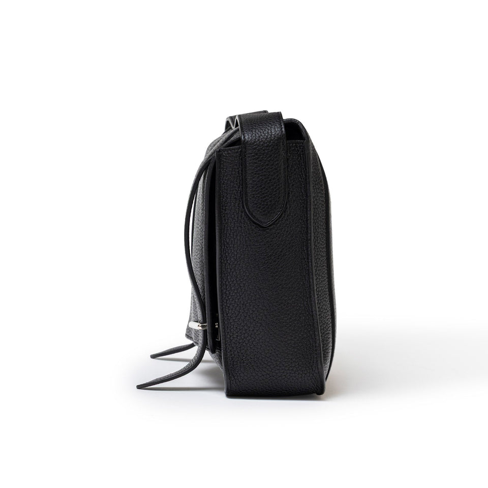 Hermes Steve Caporal Messenger 28 Black Clemence Palladium Hardware