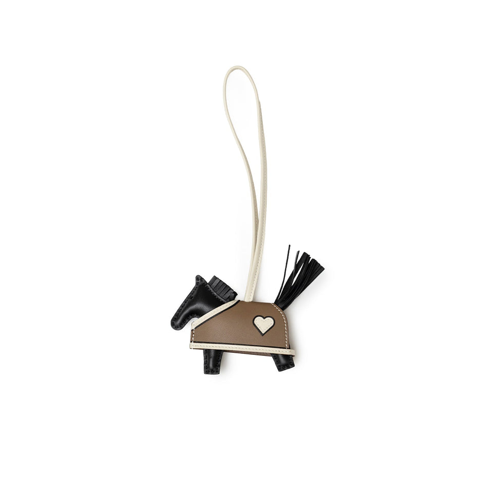 Hermes Rodeo Robeo Coeur Charm PM Etoupe/Black/Craie Milo Lambskin