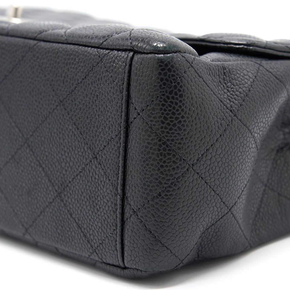 Chanel Cavier Classic Maxi Single Flap bag Black
