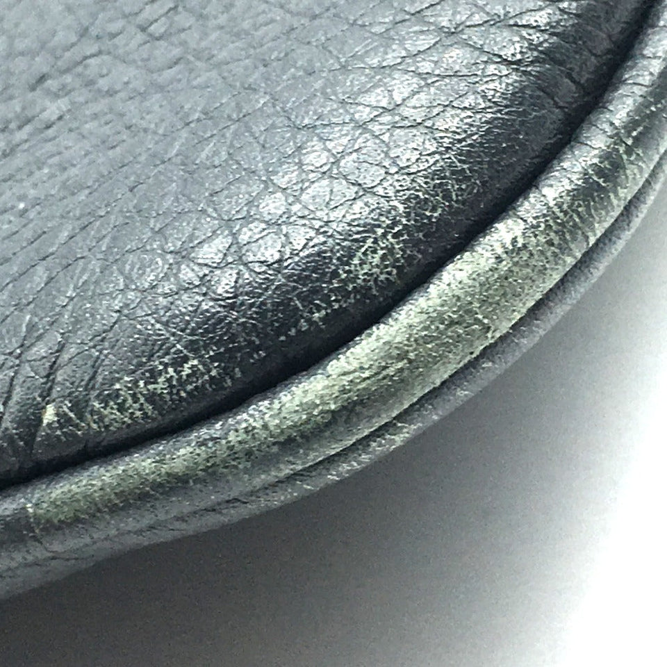 Gucci Shoulder Bag 233329 leather Dark gray type No Gusset All Leather Leather Business A4 document storage mens