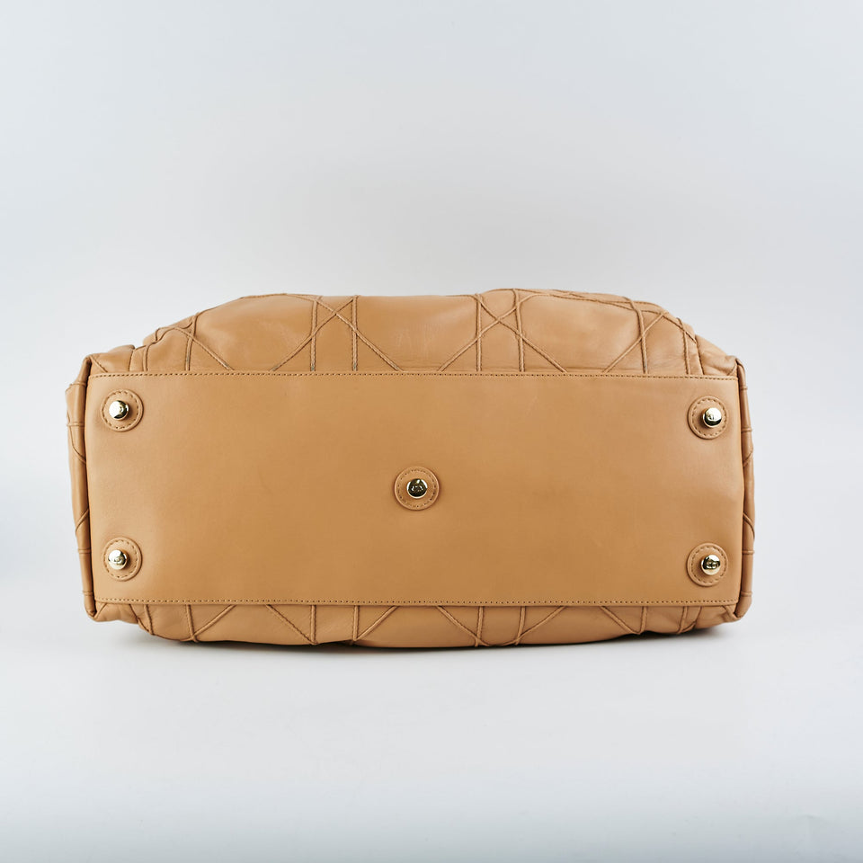 Dior Cannage Le Trente Leather Shoulder Bag Beige