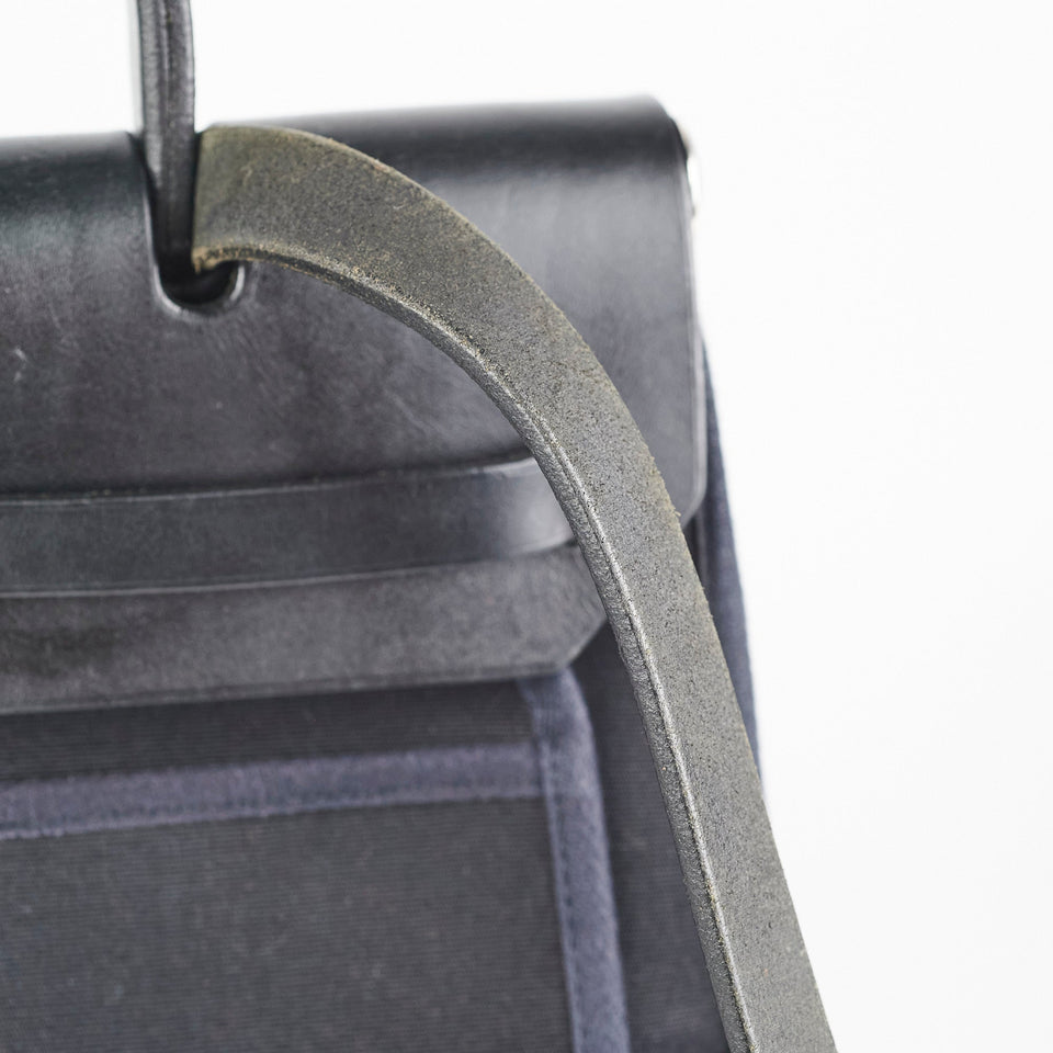 Hermes Herbag 31 Black Square G Stamp