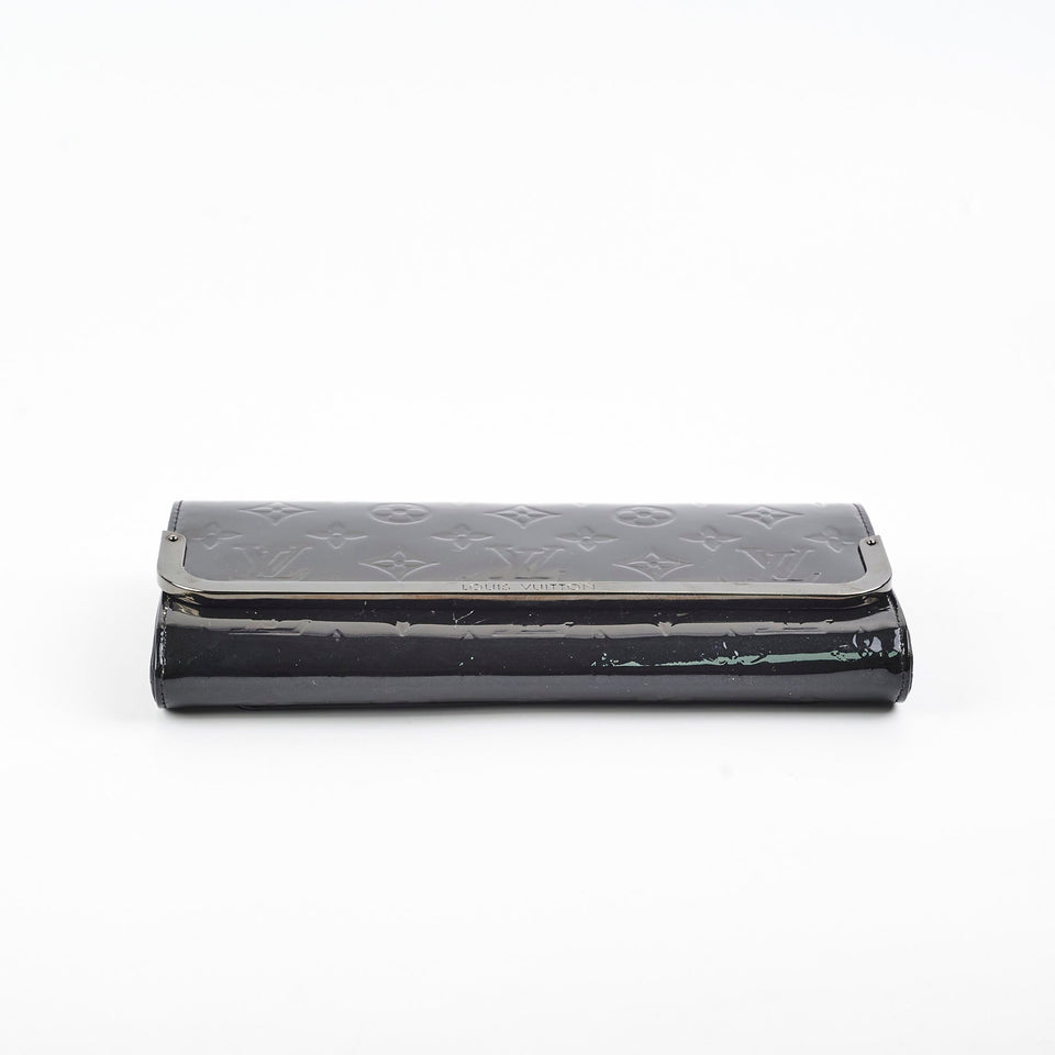 Louis Vuitton Patent Clutch Black