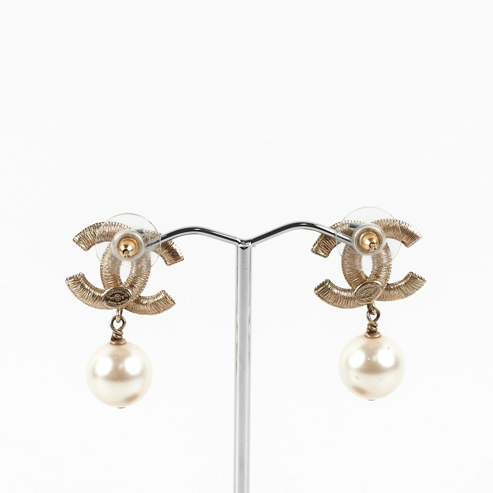 ITEM 10 - Chanel CC Logo Pearl Drop Earrings