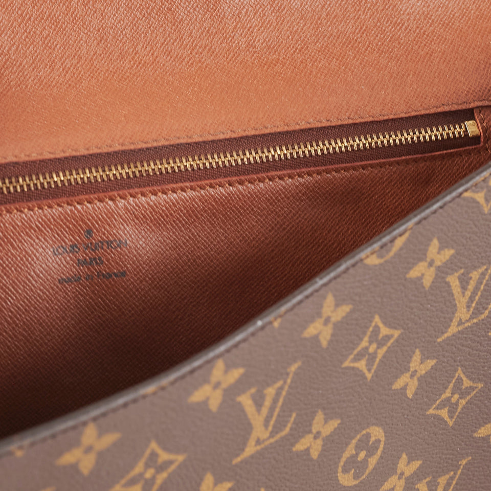 Louis Vuitton Document Clutch Monogram