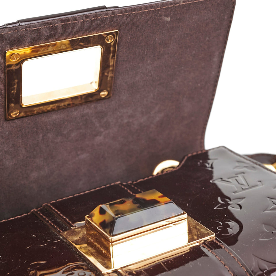 Louis Vuitton Vermont Avenue Clutch Vernis Amarante Monogram