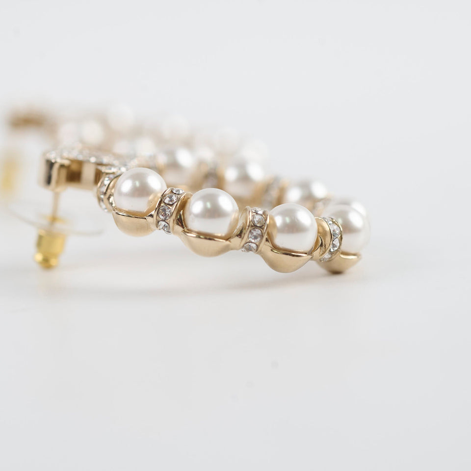 Chanel CC Logo Pearl Wreath Earrings
