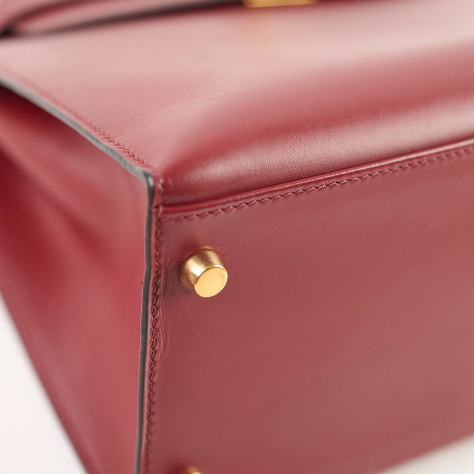 Hermes Kelly 28 Rouge   Box Calf - Stamp E Square 2001
