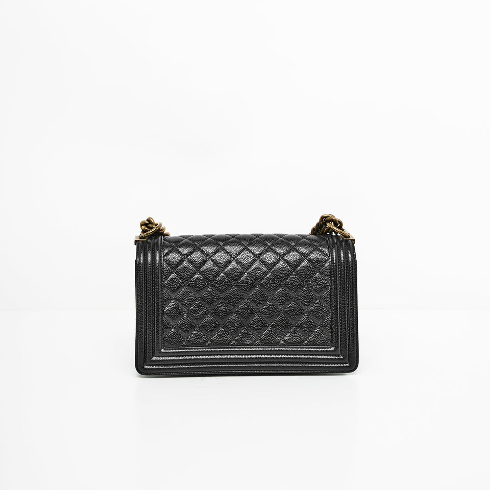 Chanel LE BOY MEDIUM IN BLACK