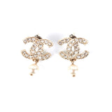 Chanel Earrings CC Pearls Drop (Costume Jewellery)