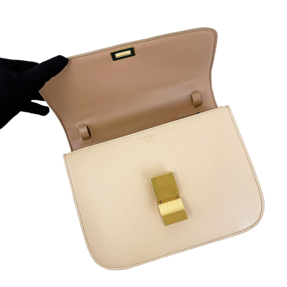 Medium Classic Box Calfskin Liégé Beige GHW