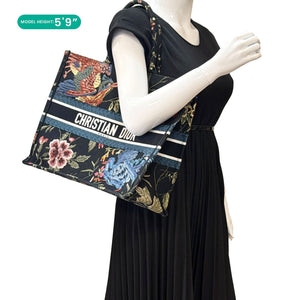 Christian Dior Book Embroidery Canvas Tote Bag Multicolor