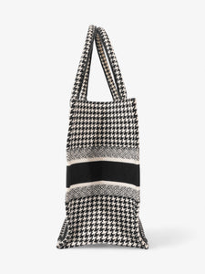 Christian Dior Book Tote Black / White Canvas Medium