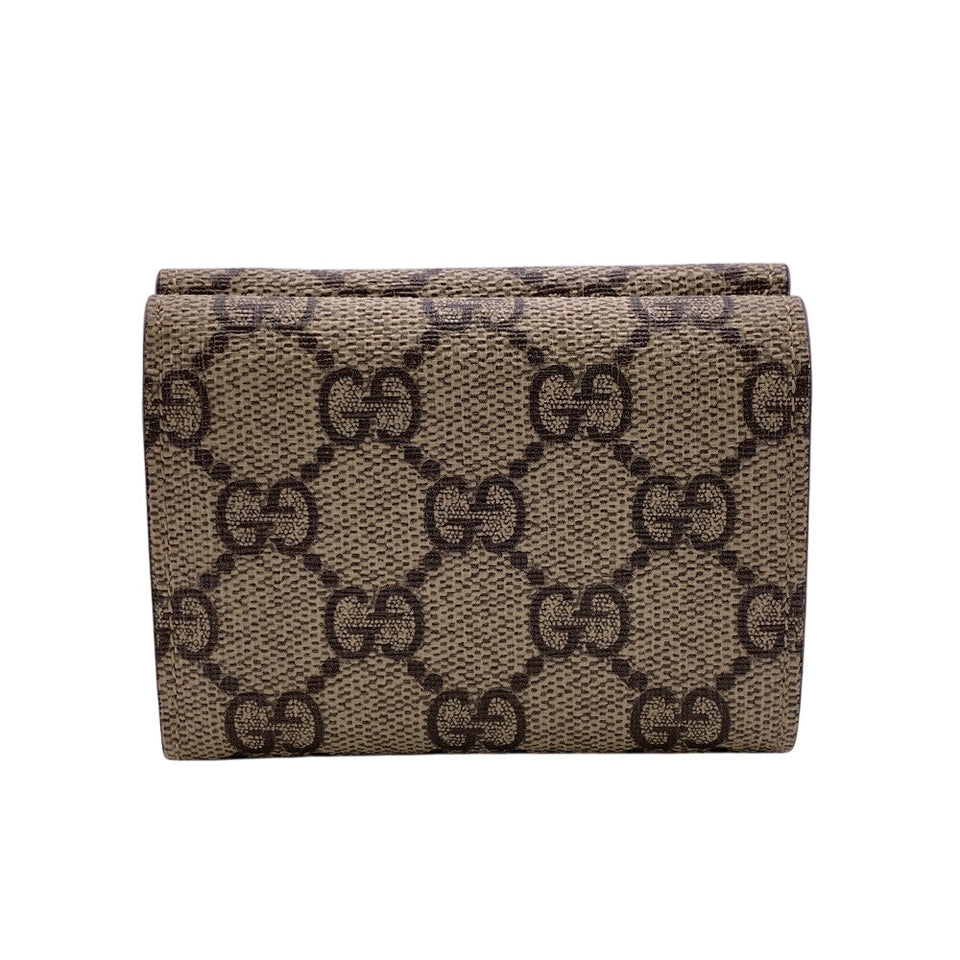 Gucci Tri-fold wallet 681700 PVC coated canvas beige Balenciaga Compact Wallet GG Supreme logo The Hacker Women