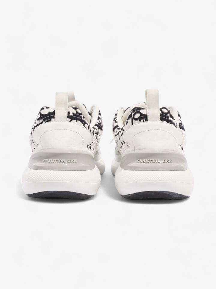 Christian Dior B24 White / Black Oblique Technical Fabric EU 45.5 UK 11