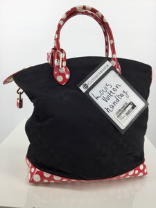 Handbag Designer By Louis Vuitton Size: Medium