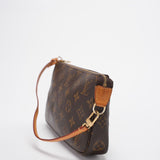 Louis Vuitton Pochette Monogram Canvas Accessoires Pouch Brown