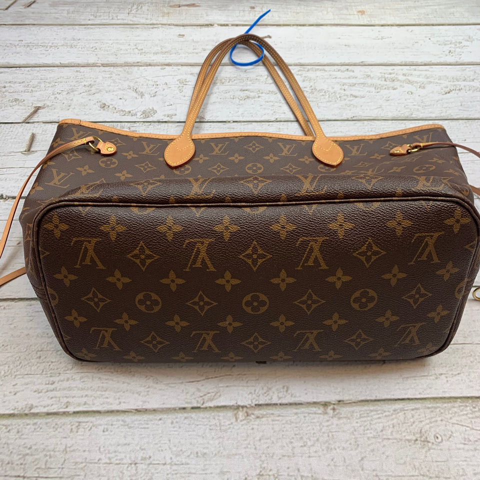 Handbag Luxury Designer By Louis Vuitton Size: Large